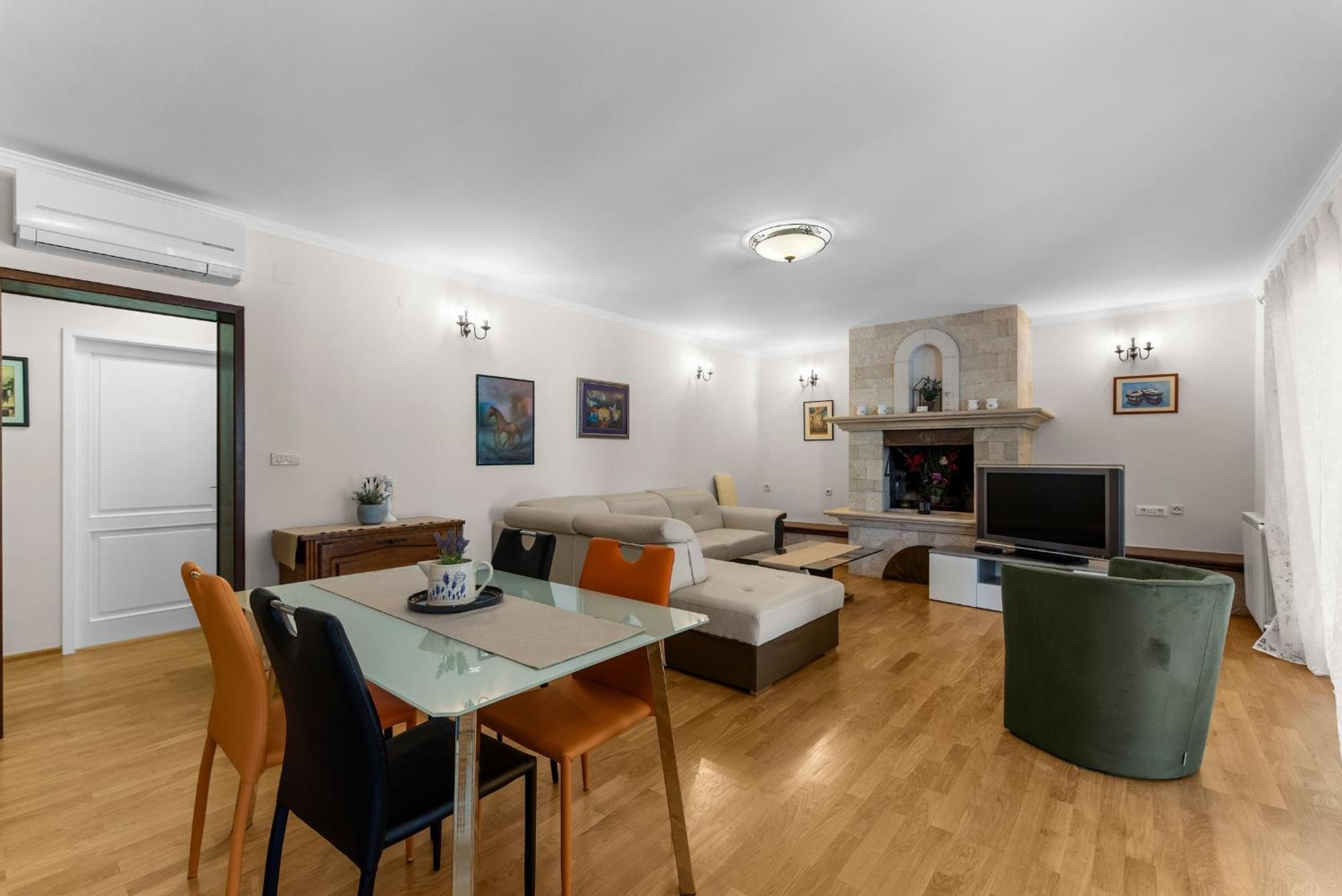 Villa Hope - Apartments With Shared Pool Poreč Zimmer foto