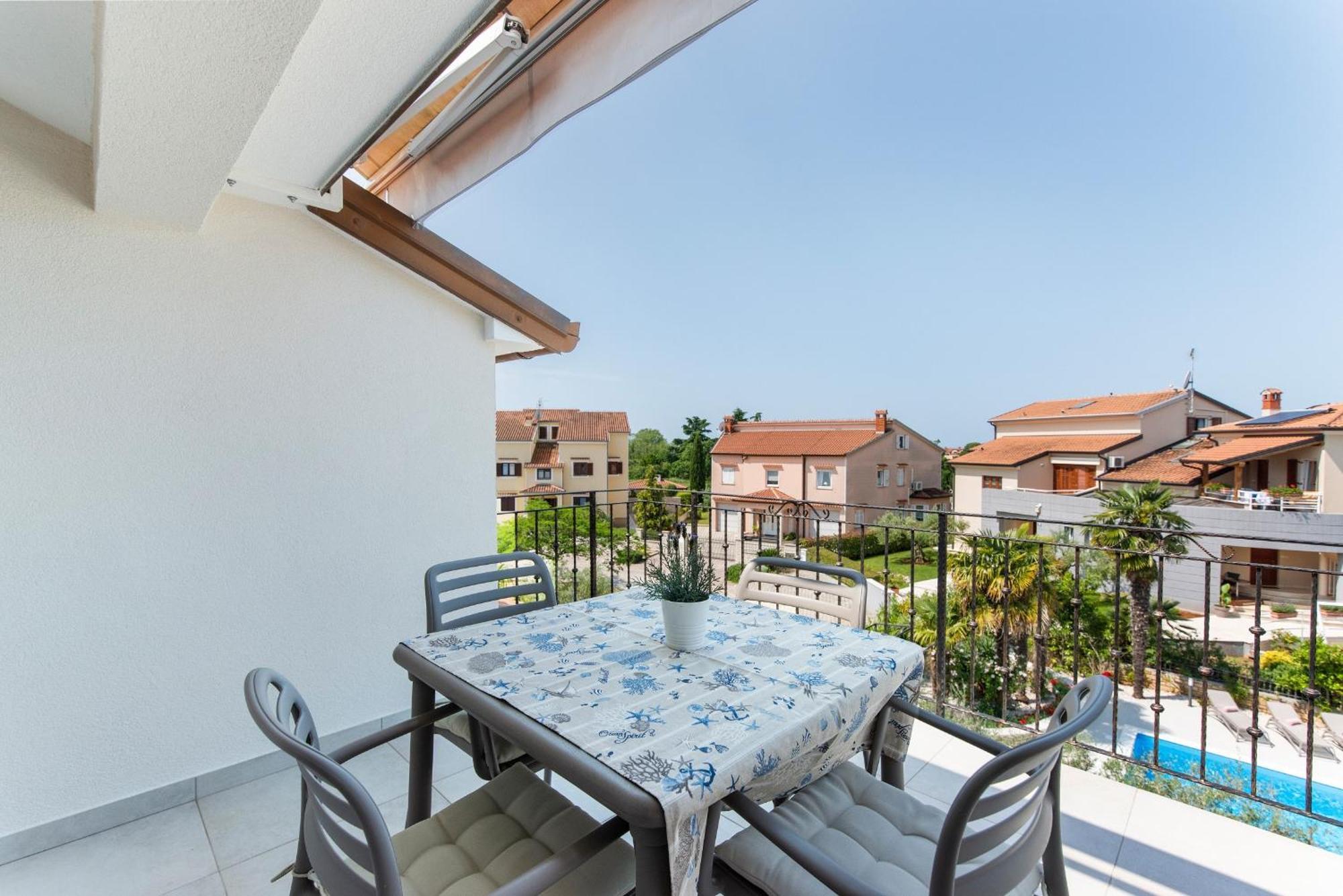 Villa Hope - Apartments With Shared Pool Poreč Zimmer foto