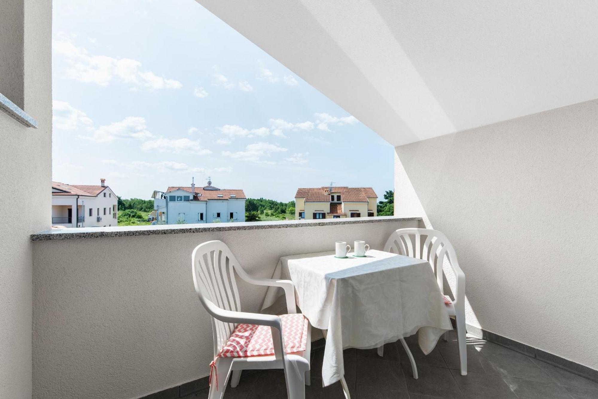 Villa Hope - Apartments With Shared Pool Poreč Zimmer foto