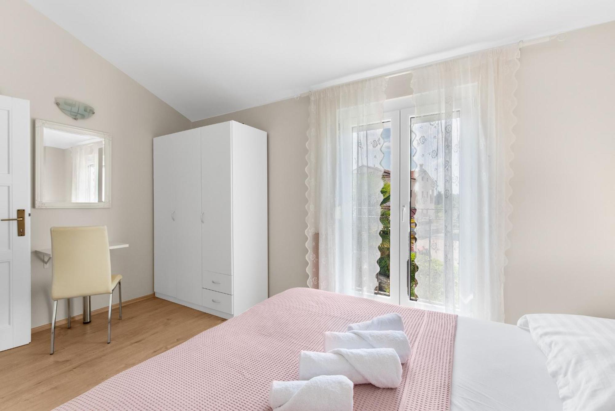 Villa Hope - Apartments With Shared Pool Poreč Zimmer foto